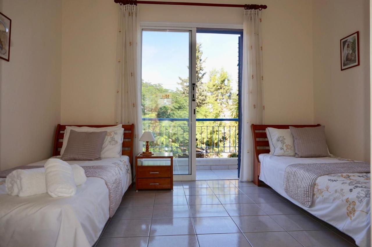 Villa Ilios In Kato Paphos ภายนอก รูปภาพ